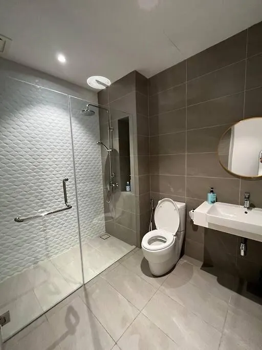 Sogo Pwtc Klcc Monorail Link Quill Mall 7Pax Kuala Lumpur